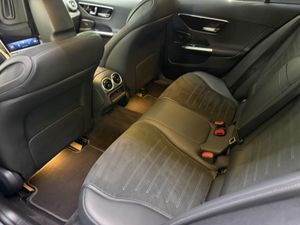 Mercedes Clase C C 300 e Berlina - Foto 14