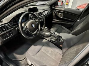 BMW Serie 3 Touring 325D   - Foto 19