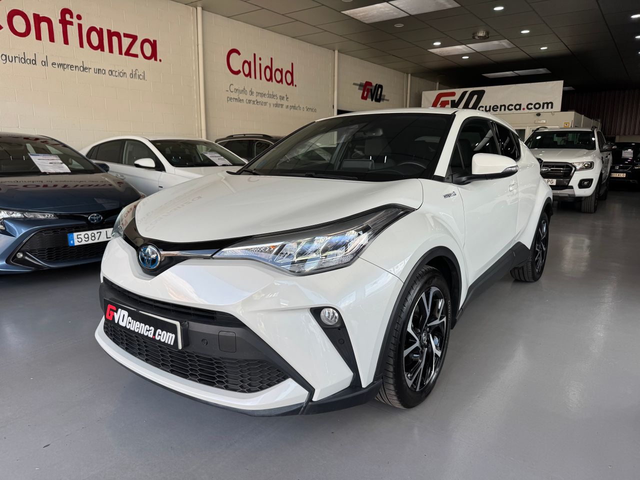 Toyota C-HR 2.0 180H ADVANCE 5 PUERTAS   - Foto 1