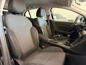 Renault Megane 1.5 BLUE CDI 115 CV LIFE  - Foto 14