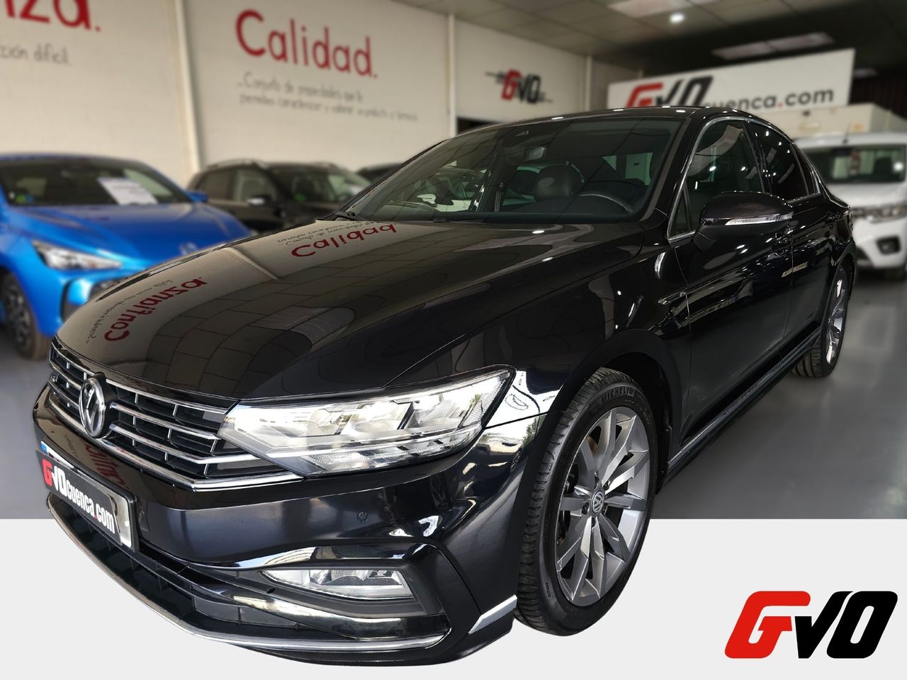 Volkswagen Passat 2.0 TDI 150CV R-LINE  - Foto 1