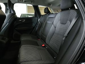 Volvo XC60 2.0 B4 MILD HYBRID D CORE 200 CV - Foto 13