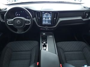 Volvo XC60 2.0 B4 MILD HYBRID D CORE 200 CV - Foto 11