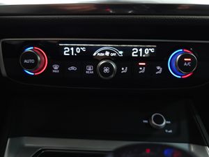 Audi Q3 35 TDI 150CV STRONIC - Foto 25