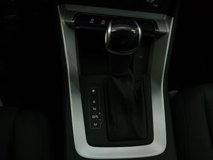 Audi Q3 35 TDI 150CV STRONIC - Foto 26