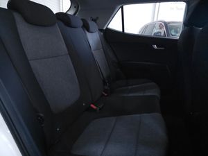 Kia Stonic 1.0 T-Gdi  100CV HYBRID - Foto 14