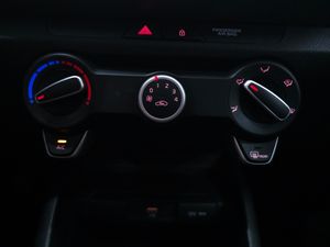 Kia Stonic 1.0 T-Gdi  100CV HYBRID - Foto 23