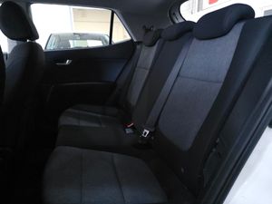 Kia Stonic 1.0 T-Gdi  100CV HYBRID - Foto 12