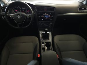 Volkswagen Golf 1.0 ADVANCE 115 CV - Foto 9
