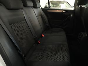 Volkswagen Golf 1.6 TDI 105 CV - Foto 12