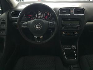 Volkswagen Golf 1.6 TDI 105 CV - Foto 20