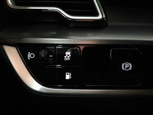 Kia Sportage 1.6 T-GDI PHEV 265 CV DRIVE 4X4 - Foto 18
