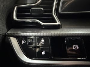 Kia Sportage 1.6 T-GDI PHEV 265 CV DRIVE 4X4 - Foto 17