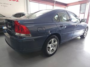 Volvo S60 2.4 163 CV - Foto 6