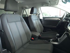 Volkswagen T-Roc 1.5 TSI 150 CV DSG LIFE - Foto 14