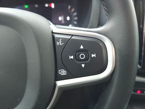 Volvo XC60 2.0 B4 MILD-HYBRID D CORE 197 CV - Foto 18