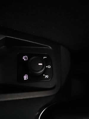 Volkswagen Touran 2.0 TDI 122 CV ADVANCE - Foto 17