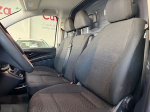 Mercedes Vito 114 CDI LARGA RWD - Foto 19