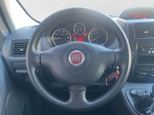 Fiat Scudo 2.0 JTDM Panorama Family L2H1 130 Multijet - Foto 7