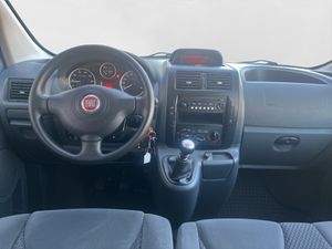Fiat Scudo 2.0 JTDM Panorama Family L2H1 130 Multijet - Foto 13