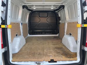 Ford Transit Custom 2.0TDCI 260 L1 AMBIENTE - Foto 17