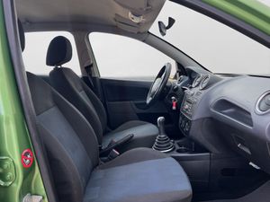 Ford Fiesta 1.4 FUTURA - Foto 17