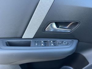 Citroën C4 PureTech 130 S&S Plus - Foto 11