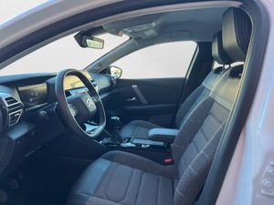 Citroën C4 PureTech 130 S&S Plus - Foto 9