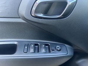 Hyundai i10 1.0 MPI 49 kW (67 CV) Klass - Foto 17