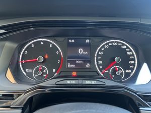 Volkswagen Polo 1.0 ADVANCE - Foto 10