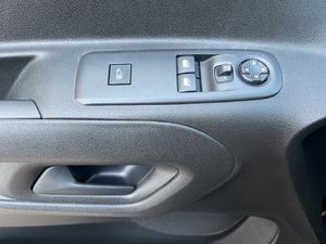 Peugeot Partner STANDARD 1000KG EAT8 - Foto 11