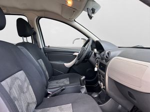 Dacia Sandero Ambiance 1.2 16v 75cv - Foto 18