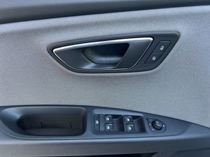 Seat Leon 1.2 TSI 81kW (110CV) St&Sp Style - Foto 13