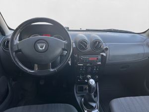 Dacia Duster Laureate 1.6 105 E5 - Foto 19