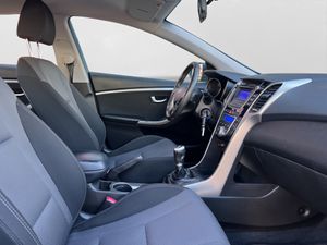 Hyundai i30 1.4 CRDi Tecno - Foto 17