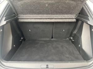 Peugeot 2008 Active BlueHDI 81kW (110CV) - Foto 18