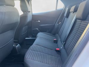Peugeot 2008 Active BlueHDI 81kW (110CV) - Foto 12