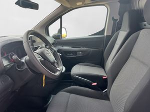 Opel Combo Cargo CARGO L 650KG DIESEL 1.5 S&S MT E6.4 - Foto 8
