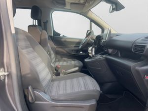 Opel Combo 1.5 CDTI SELECTIVE - Foto 13
