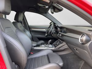 Alfa Romeo Stelvio 2.2 Diésel 154kW (210CV) Veloce Q4 - Foto 17