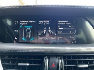 Alfa Romeo Stelvio 2.2 Diésel 154kW (210CV) Veloce Q4 - Foto 26