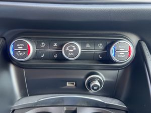Alfa Romeo Stelvio 2.2 Diésel 154kW (210CV) Veloce Q4 - Foto 13