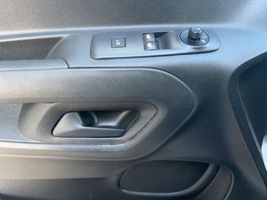 Peugeot Partner BLUEHDI PRO STANDARD 600KG - Foto 9