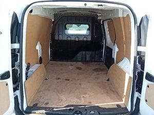 Renault Express Confort 1.5 Blue dCi 70 kW (95 cv) 4 Puertas - Foto 8