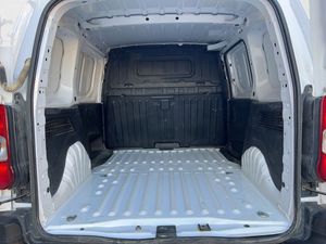 Opel Combo Cargo 1.5 100HP S&S MT E6 3 PUERTAS - Foto 4