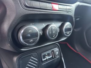 Jeep Renegade 1.6 Mjet Limited 4x2 - Foto 11