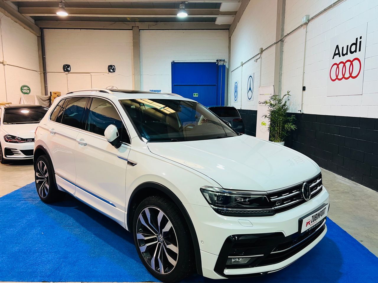 Volkswagen Tiguan SPORT 2.0 TDI 240CV 4MOTION DSG R-LINE   - Foto 1