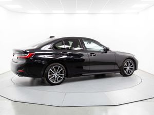 BMW Serie 3 320d 140 kw (190 cv)   - Foto 21