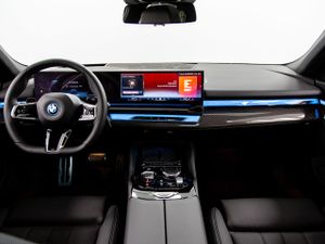 BMW i5 edrive40 250 kw (340 cv)   - Foto 13