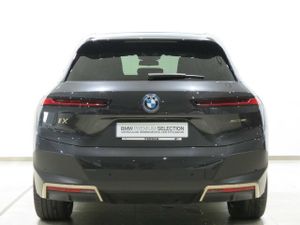 BMW iX xdrive40 240 kw (326 cv)   - Foto 9